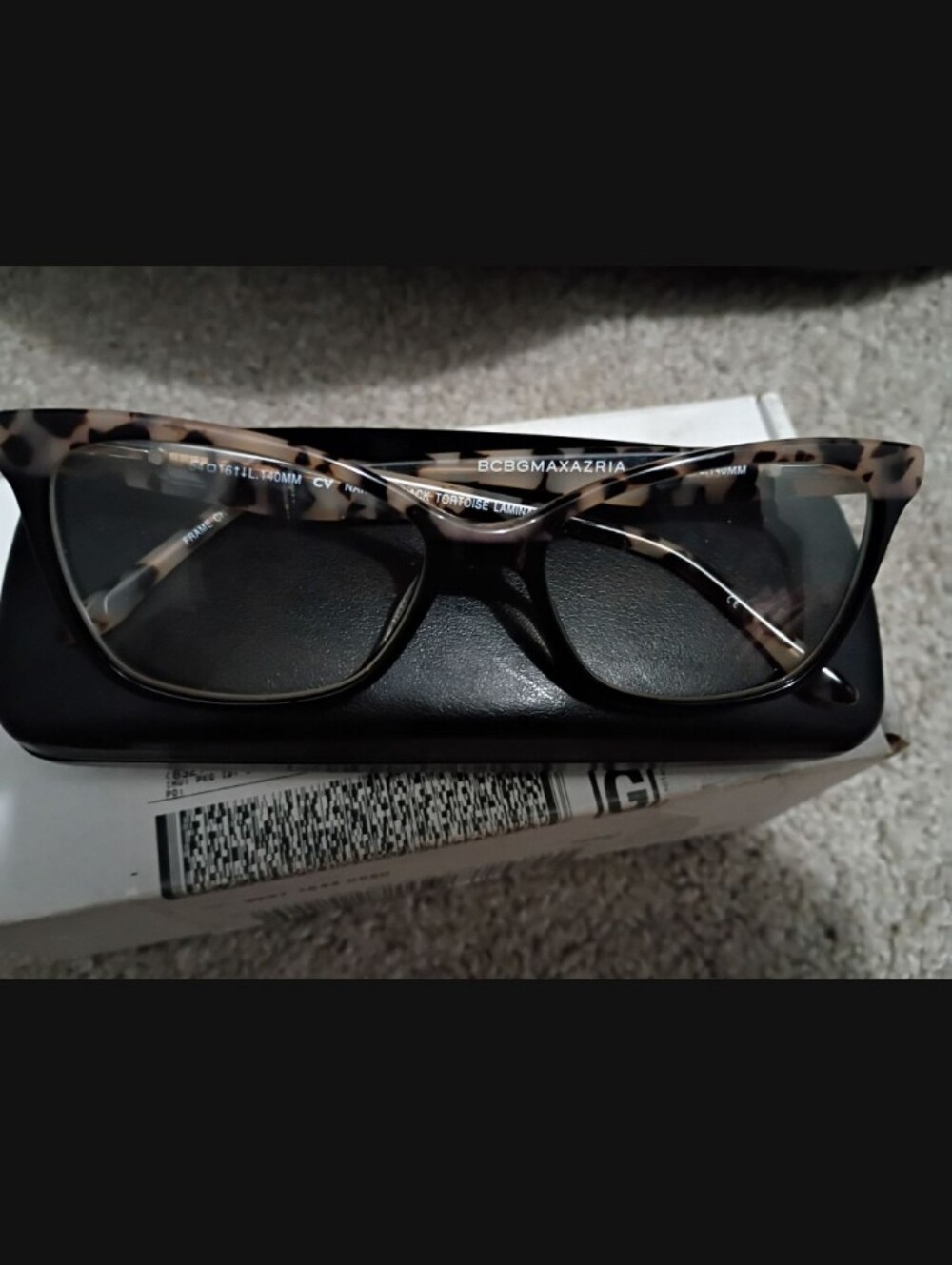 Vintage Eyewear ( BCBGMAXAZIRA) - Picture 3 of 7